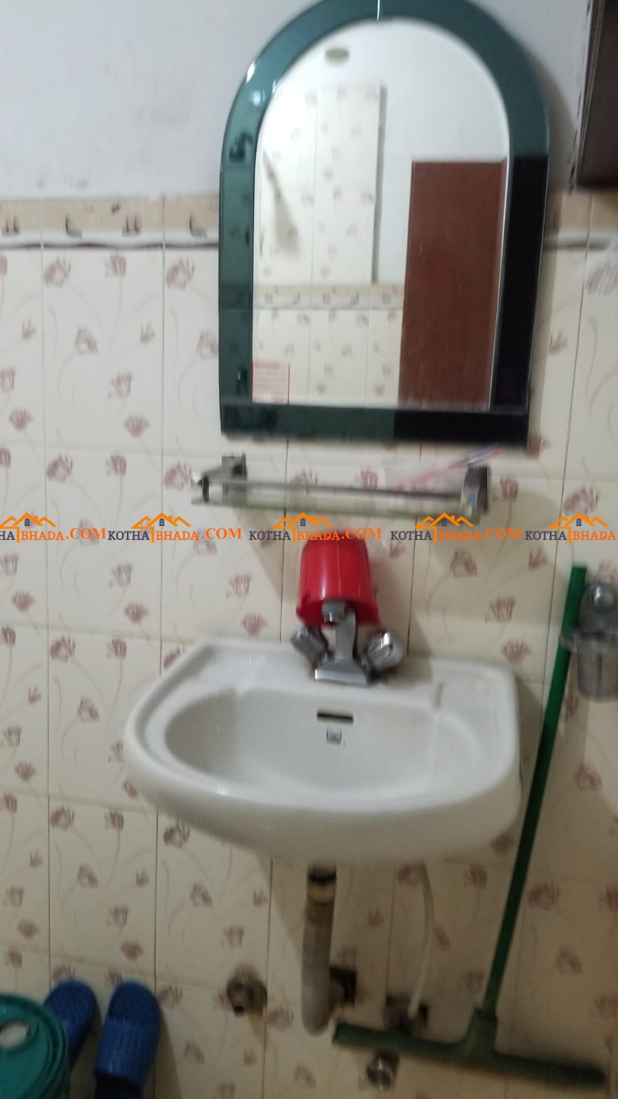 Single room available for rent in Gaushala for female near maiti Nepal